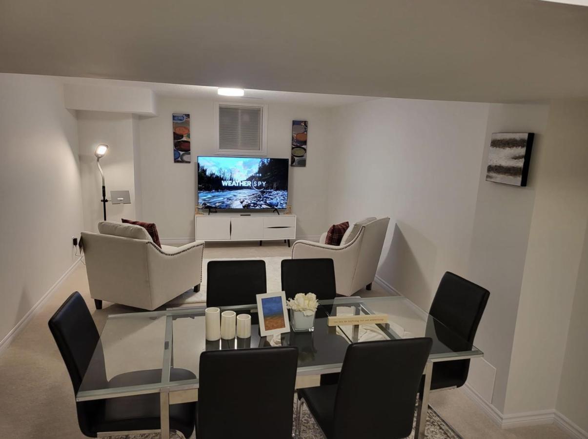 5 Star Home 渥太華 外观 照片