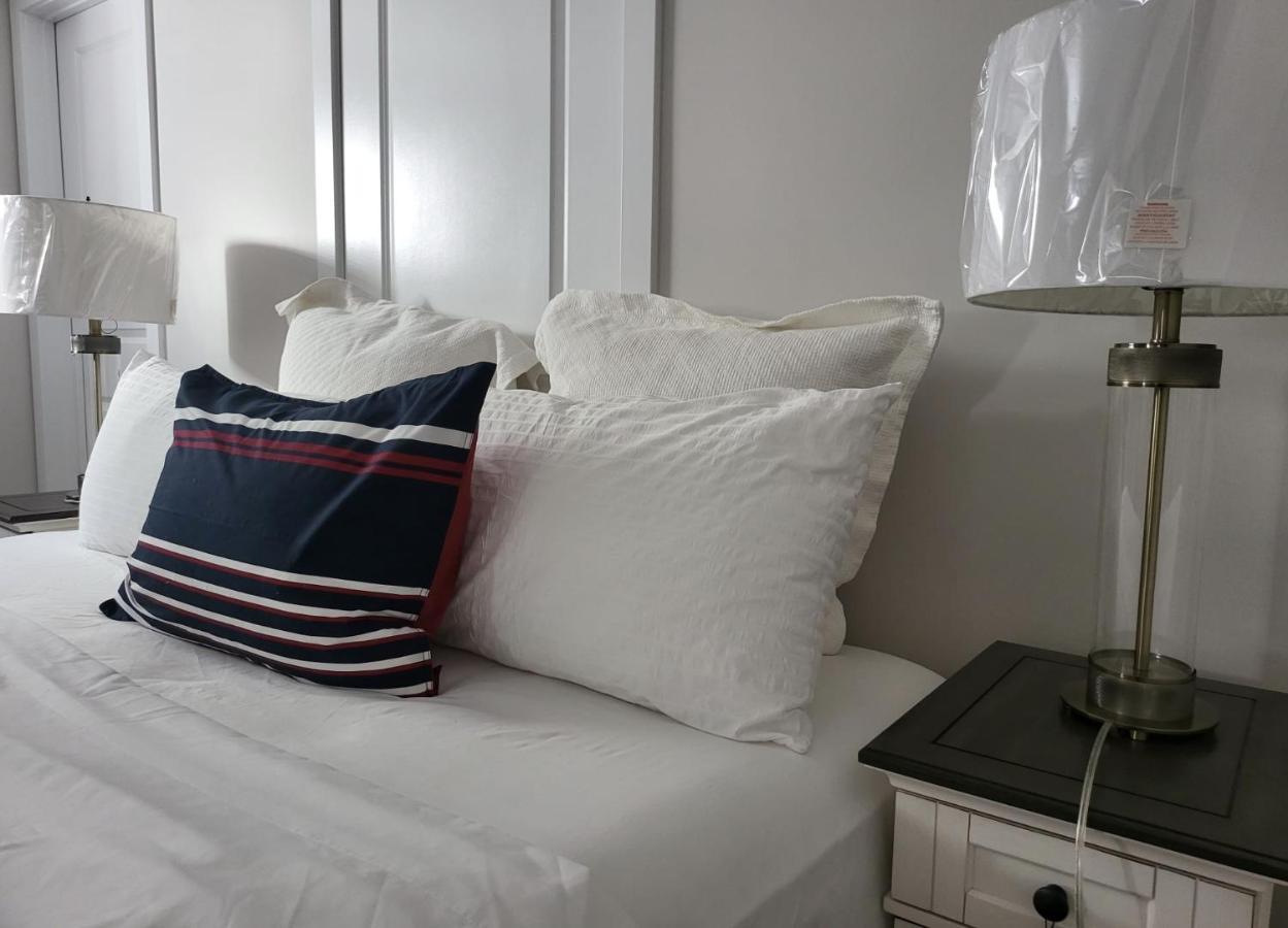 5 Star Home 渥太華 外观 照片